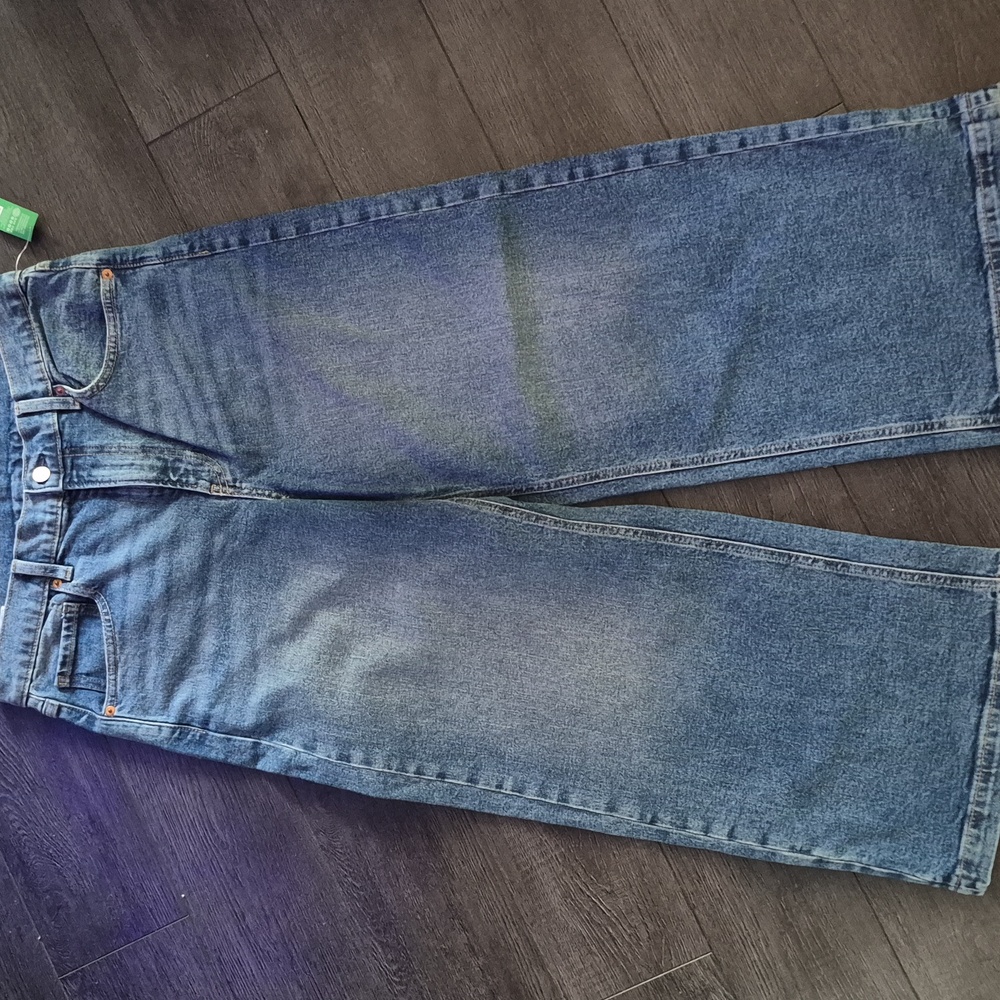 GAP- WIDE LEG HIGH RISE DENIM - Picture 3 of 4